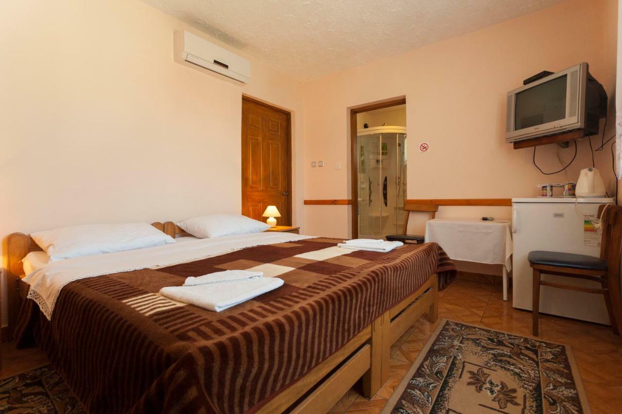 Rooms Maria Slunj Εξωτερικό φωτογραφία
