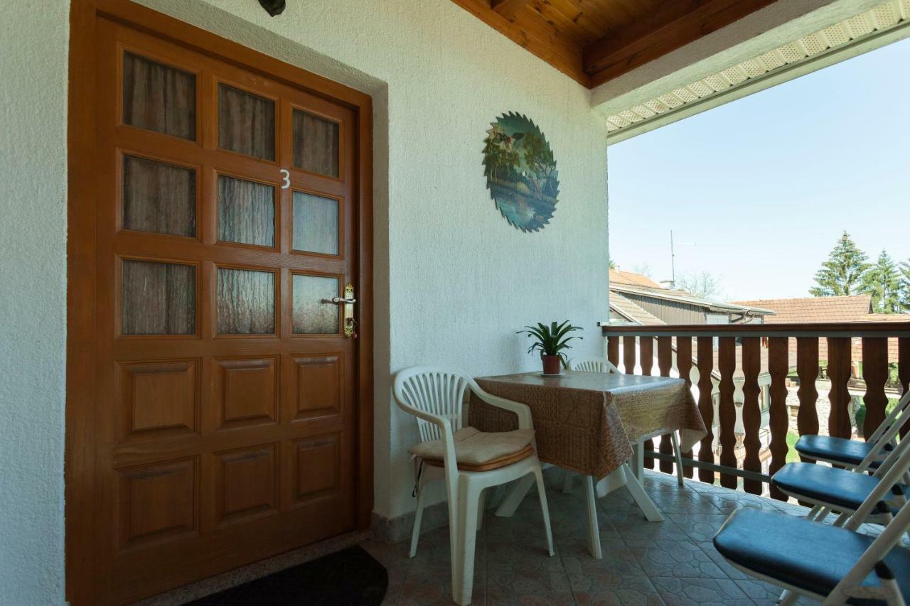 Rooms Maria Slunj Εξωτερικό φωτογραφία