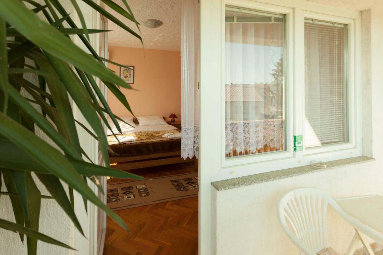Rooms Maria Slunj Εξωτερικό φωτογραφία